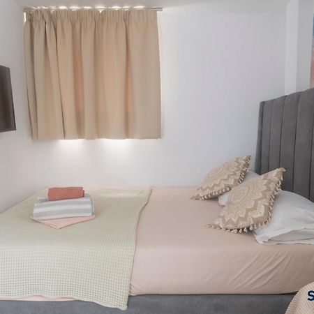 Explore Greece From Cozy City Centre Apartment คัลกิดา ภายนอก รูปภาพ